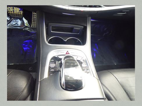 Used 2020 Mercedes-Benz S 560 4MATIC Sedan w/ AMG Line Exterior image 13