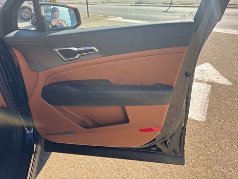 New 2026 Kia Sportage X-Line w/ X-Line Premium Package image 18