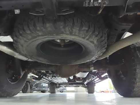 Used 2020 Ford F150 Raptor w/ Equipment Group 802A Luxury AWD/4WD image 14