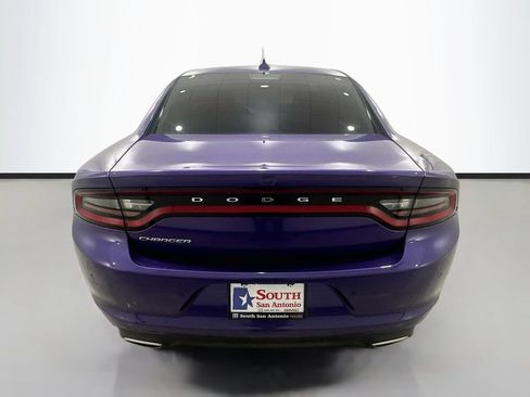 Used 2023 Dodge Charger SXT RWD image 6