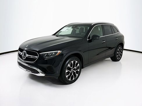 New 2026 Mercedes-Benz GLC 350e 4MATIC image 3