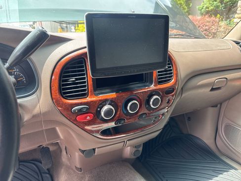 Used 2000 Toyota Tundra Limited RWD image 17