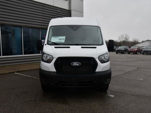 New 2026 Ford Transit 250 148 Medium Roof w/ Load Area Protection Package RWD image 10