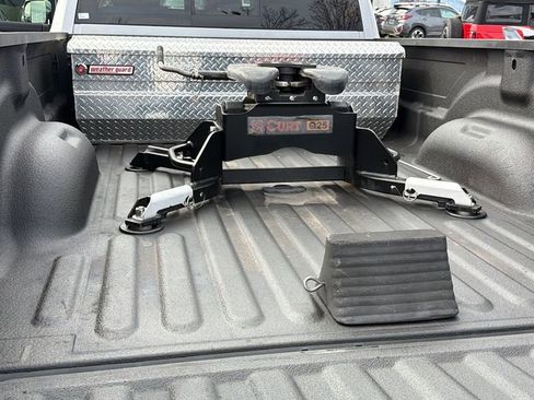 Used 2020 RAM 3500 Laramie image 15