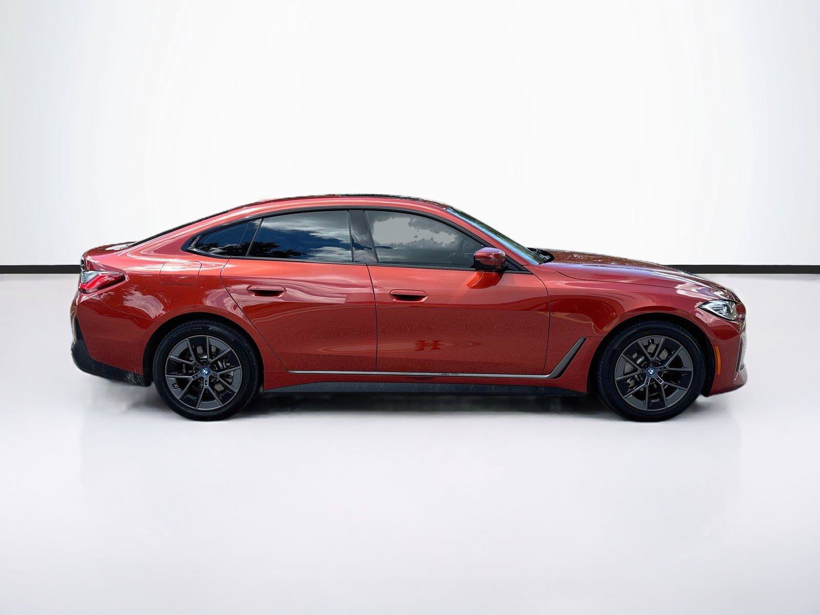 Used 2023 BMW i4 eDrive35 w/ Premium Package RWD image 8