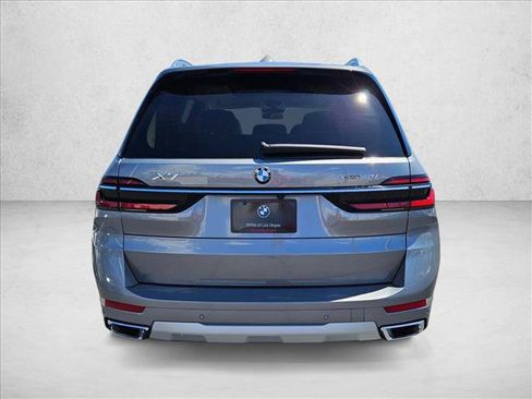 Certified 2025 BMW X7 xDrive40i w/ Premium Package image 7