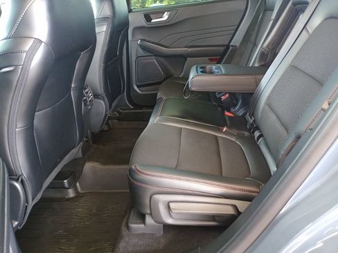 Used 2025 Ford Escape ST-Line w/ Tech Pack #1 FWD image 20