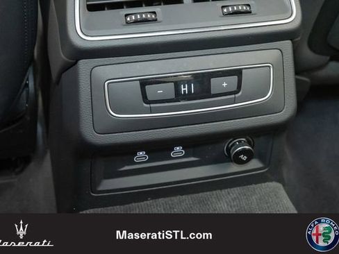 Used 2023 Audi A6 Premium Plus w/ Premium Plus Package image 19