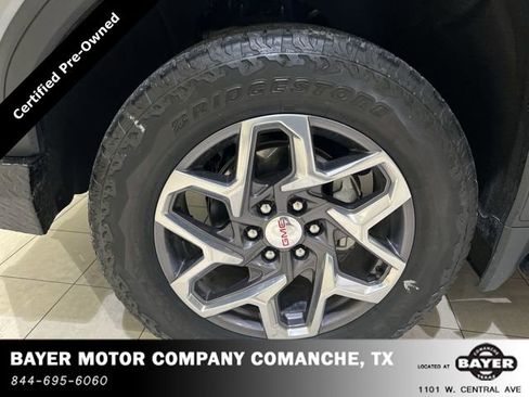 Certified 2023 GMC Sierra 1500 SLT image 30