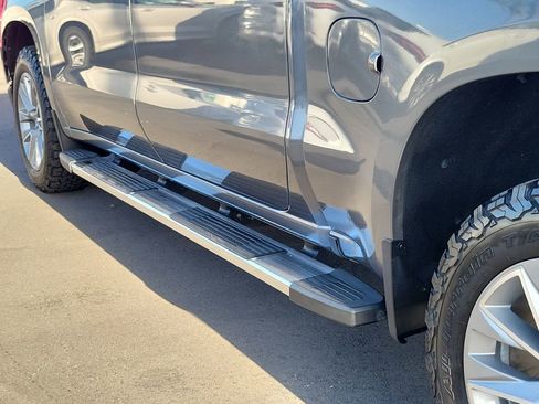 Used 2019 Chevrolet Silverado 1500 High Country w/ Technology Package image 30