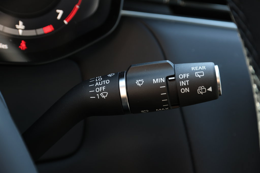 New 2027 Land Rover Range Rover Sport SE AWD/4WD image 21