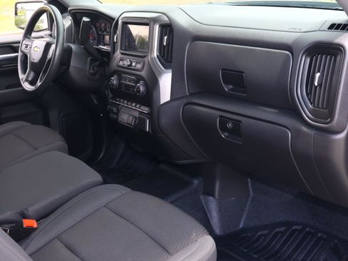 Used 2026 Chevrolet Silverado 1500 W/T w/ WT Value Package RWD image 18