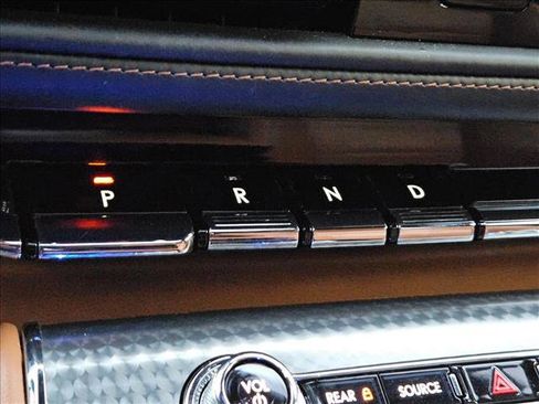 Used 2023 Lincoln Aviator Black Label w/ Dynamic Handling Package image 14