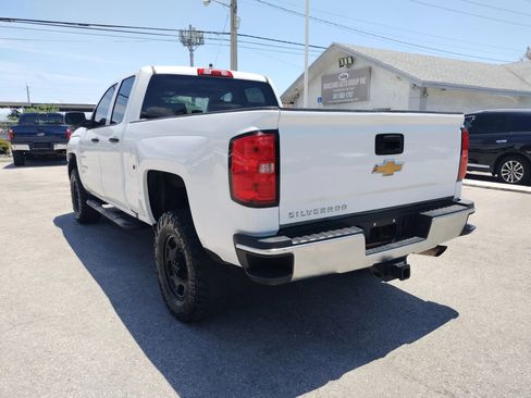 Used 2017 Chevrolet Silverado 2500 W/T w/ WT Fleet Convenience Package AWD/4WD image 5