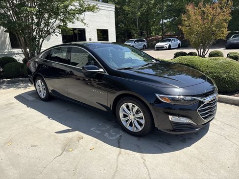Used 2025 Chevrolet Malibu LT FWD image 39