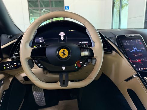 Used 2022 Ferrari Roma RWD image 43