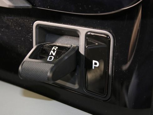 Used 2021 Porsche Taycan 4S image 27