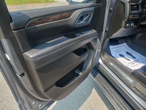 Used 2021 Chevrolet Tahoe LT AWD/4WD image 9