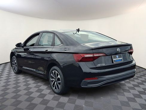 Certified 2022 Volkswagen Jetta S FWD image 5
