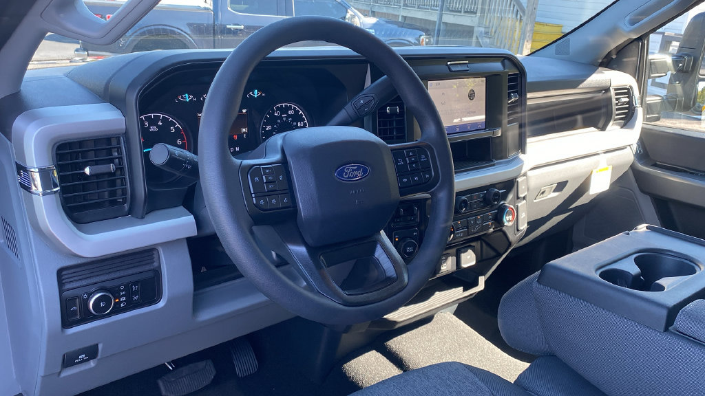 New 2027 Ford F250 XL w/ STX Appearance Package AWD/4WD image 16