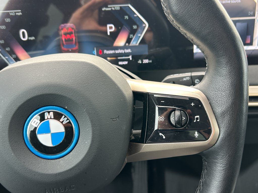 Used 2024 BMW iX xDrive50 w/ Sport Package AWD/4WD image 20