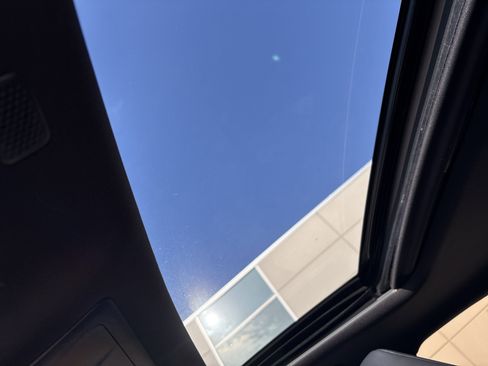 Used 2022 Lexus IS 300 AWD w/ Premium Package image 28