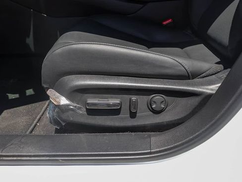 Used 2025 Honda Accord Sport image 19