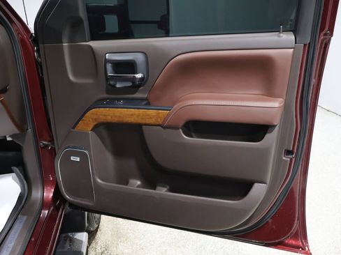 Used 2016 Chevrolet Silverado 3500 High Country w/ Duramax Plus Package image 27