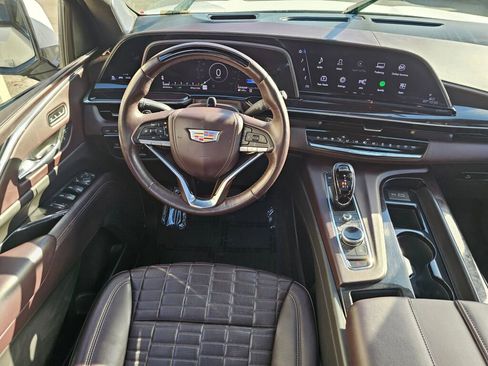 Certified 2023 Cadillac Escalade ESV Sport Platinum image 25