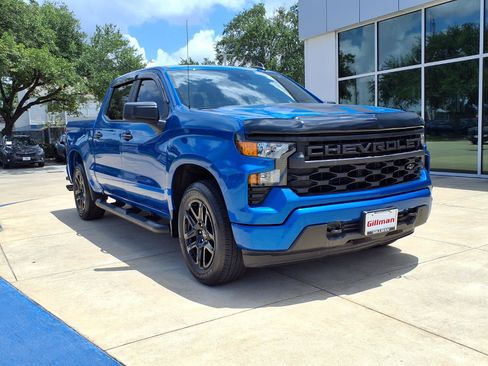 Used 2024 Chevrolet Silverado 1500 Custom w/ Rally Edition RWD image 2