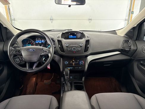 Used 2019 Ford Escape S image 16