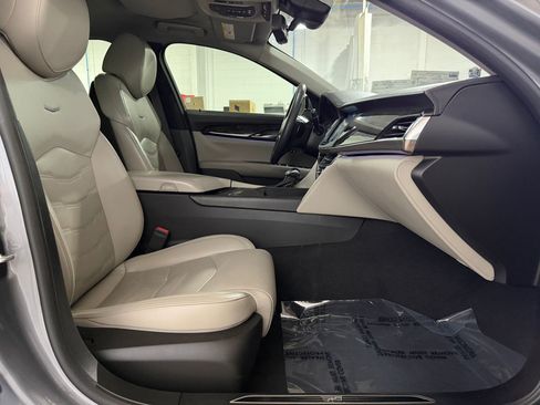 Used 2018 Cadillac CT6 Luxury AWD/4WD image 22