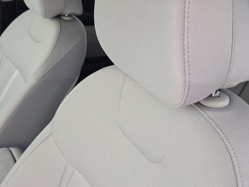 Used 2025 Hyundai Tucson SEL image 17