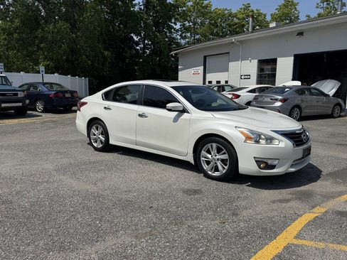 Used 2013 Nissan Altima 2.5 SV w/ 2.5SV Convenience Pkg image 6
