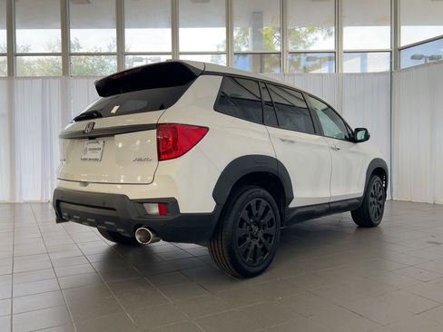 Used 2023 Honda Passport EX-L image 9