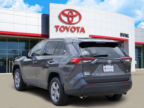 Used 2024 Toyota RAV4 LE FWD image 3