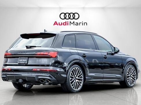 New 2026 Audi SQ7 Prestige image 5
