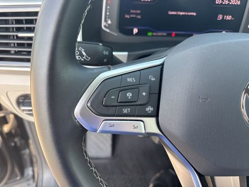 Used 2023 Volkswagen Atlas SE AWD/4WD image 25