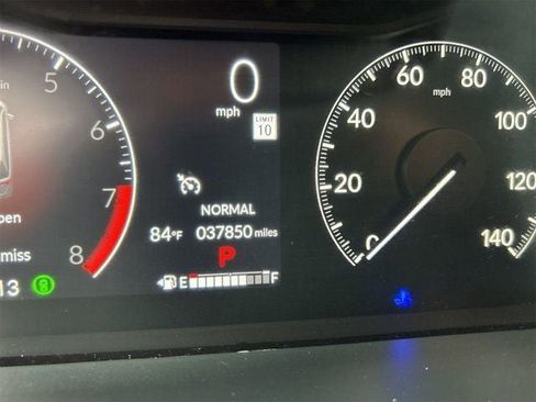 Used 2025 Honda Odyssey Sport-L image 10