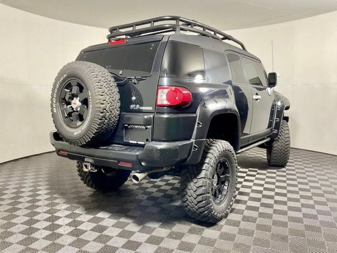 Used 2007 Toyota FJ Cruiser 4WD image 13