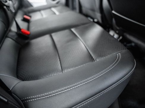 Used 2023 Buick Encore GX Essence w/ Experience Buick Package image 36