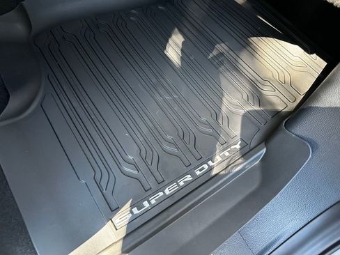 New 2026 Ford F250 Platinum image 44