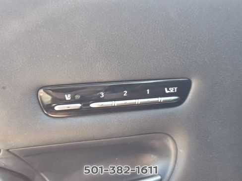 Used 2021 Lexus LS 500 w/ Accessory Package (Z2) RWD image 29