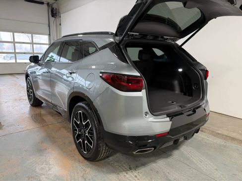 Certified 2025 Chevrolet Blazer RS w/ Driver Confidence II Package image 4