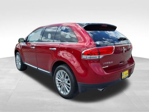 Used 2015 Lincoln MKX FWD w/ Equipment Group 102A image 5