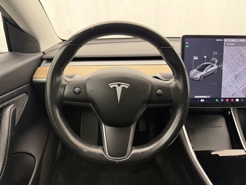Used 2019 Tesla Model 3 Long Range AWD/4WD image 11