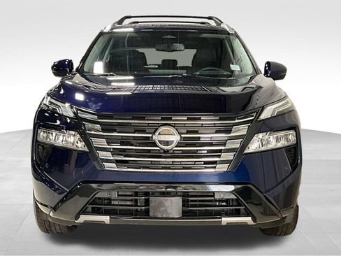 Used 2025 Nissan Rogue Platinum w/ Platinum Premium Package AWD/4WD image 2