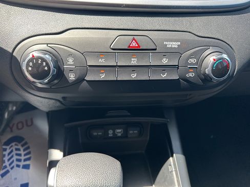 Used 2020 Kia Sorento L image 20