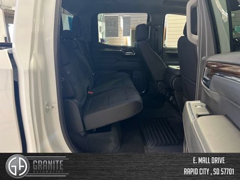 Used 2024 GMC Sierra 1500 Elevation w/ X31 Off-Road Package AWD/4WD image 33