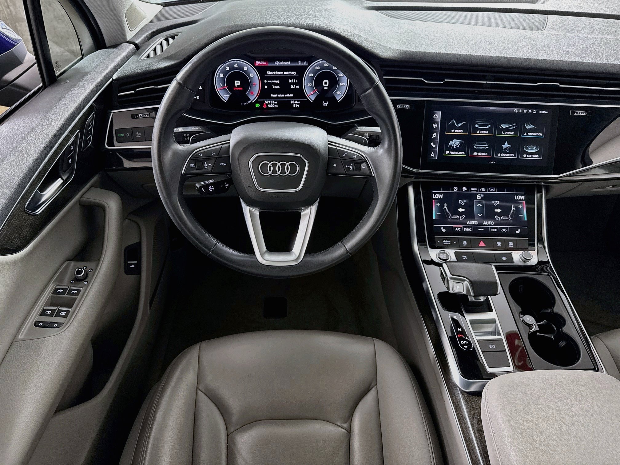 Used 2022 Audi Q7 3.0T Premium Plus w/ Premium Plus Package AWD/4WD image 25